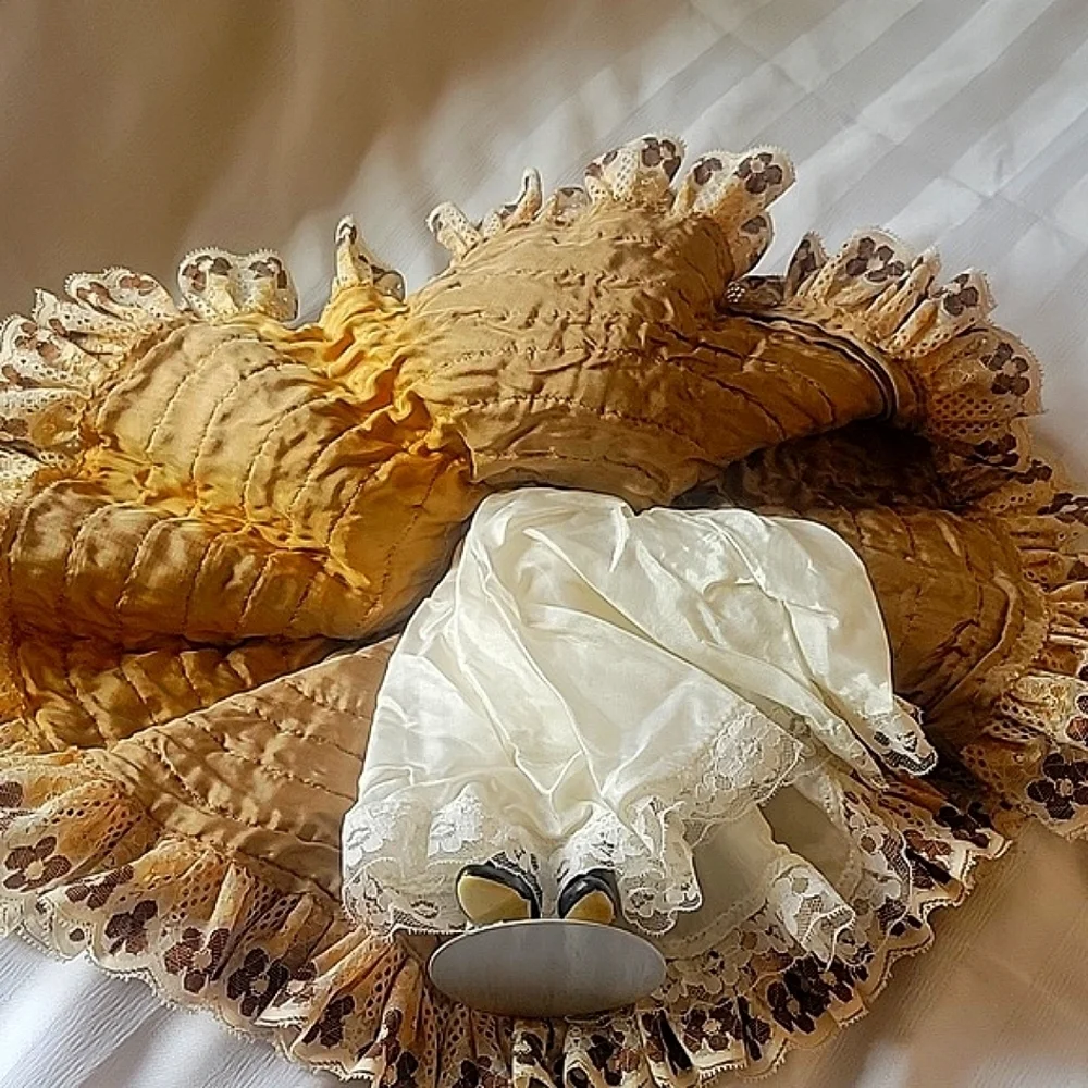 Babbola da Creazioni Esclusive Letto Begy Doll, Made in Florence, Italy